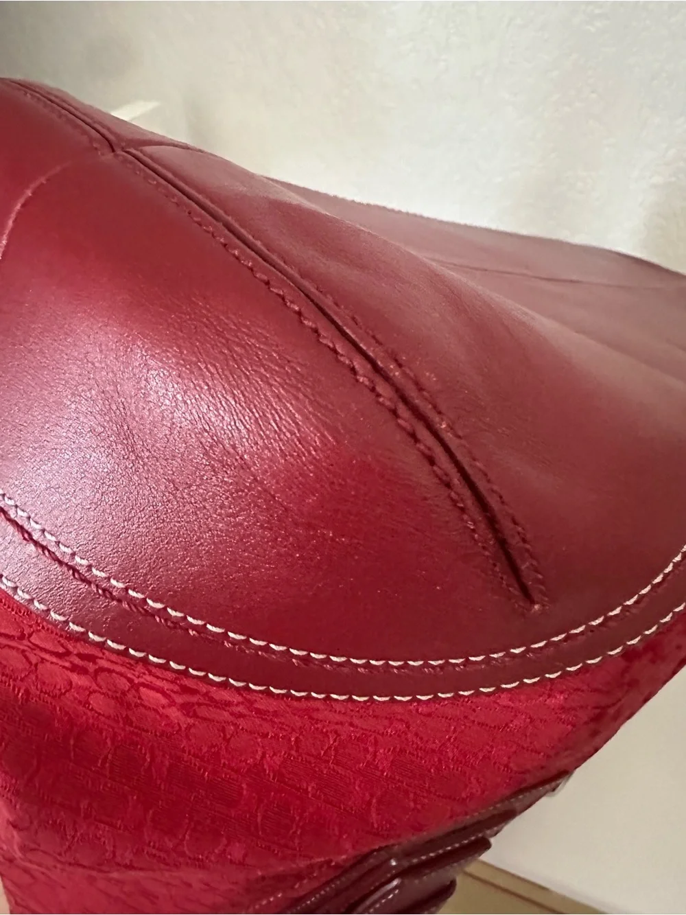 COACH Soho Y2K Cherry Red Signature C Canvas Shoulder Tote Bag Lg Style F10928